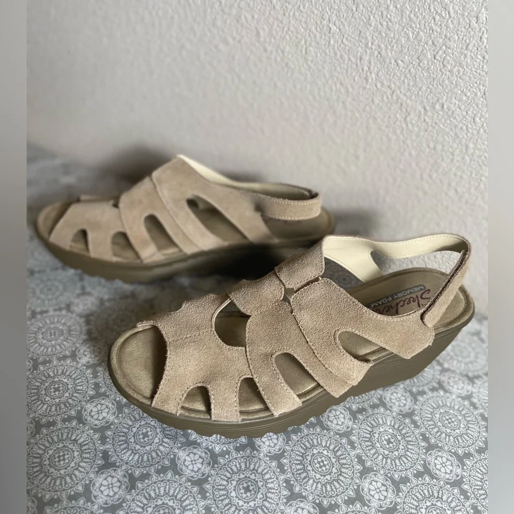 Skechers~Cut-Out~Tan~Suede~Slingback~Velcro Closure~Wedge~Sandals~Size 11